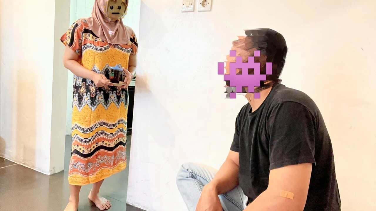 Scandal Of Aunty And Stepnephew When On Vacation At Aunty's House In Whole Milk