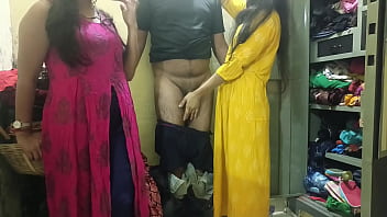 Gadis India Seksi Dalam Adegan Panas Tiga Orang Dengan Roleplay Berbahasa Hindi