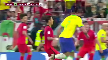 Brasil Menelanjangi Korea Dengan Gaya Doggy Style