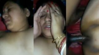 Gadis Telanjang Digerogoti Diam-diam Di Tengah Malam