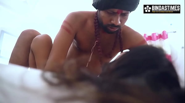 Istri Desi Digauli Baba Demi Dapatkan Momongan – Audio Hindi