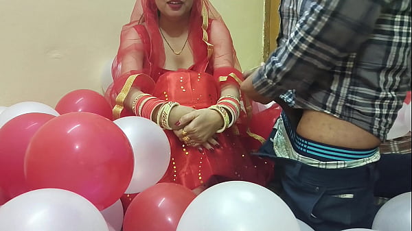 Malam Pertama Pengantin Desi Cantik Dan Seksi Dihardiki Suami Dengan Ganas