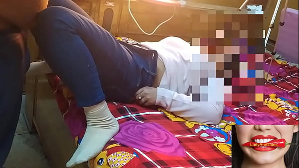 Gadis India Panas Ngeseks Dengan Gaya Liar!