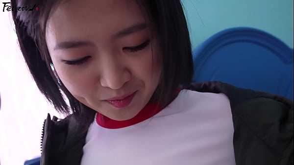 Korea – Main Peran Pacar Seksi Dengan Stoking Hitam Yang Menggoda