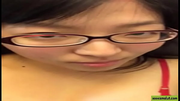 Tayangan Mesum Webcam Asia: Aksi Panas Amatir Di Depan Kamera