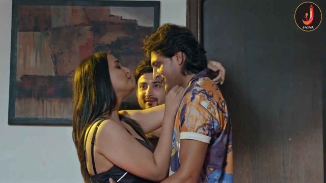 Tere Mere Ke Darmiyan 2024 Ka Garmagaram Xxx Web Series Ka Teesra Hisa