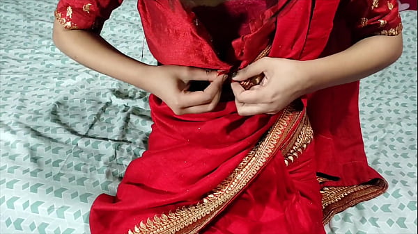 Pijat Ibu Tiri Yang Haus Seks Merayu Anak Tirinya Yang Gagah Untuk Bercinta