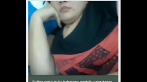 Rena Dj Indonesia Di Camfrog, Bagian 2.1: Aksi Panasnya Bikin Bergoyang