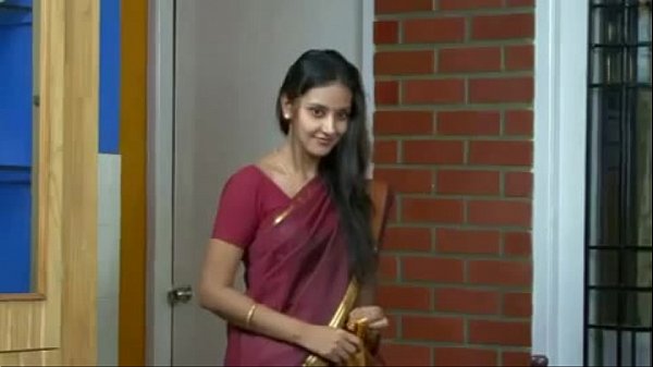 Gadis India Seksi Yang Menggoda Dengan Pakaian Dalam