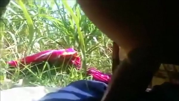 Gadis Desa Remaja Digencet Keras Di Hutan Belantara