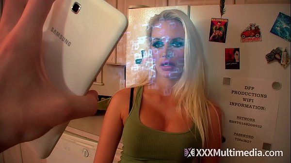 Kakak Tiri Seksi Jade Madison Menggoda Dan Memuaskan Adik Tirinya