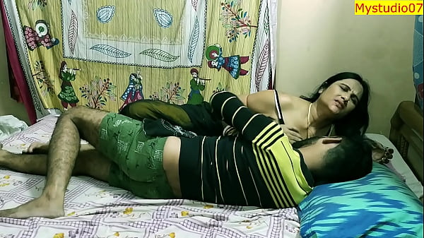 Desi Bhabhi Randi Panas, Ngentot Seru Sama Penganggur Devor! Adegan Seks Asli Dengan Suara Hindi Jernih