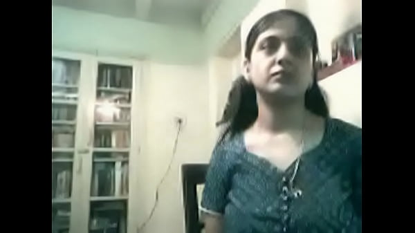 Gadis Hamil Desi Beraksi Panas Di Depan Kamera
