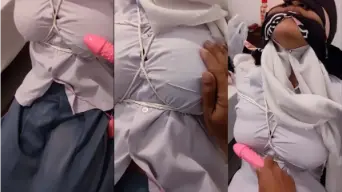 Hijabers Sma Terjebak Di Kamar Mandi Part2