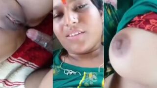 Video Mesum Desi, Cewek Desa Goyang Ganas Seperti Pelacur