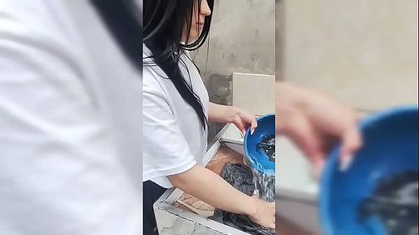 Menggoda Sepupu Tiri Untuk Bercinta