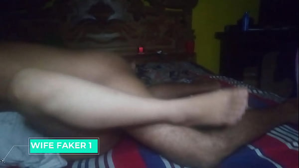 Gadis Desi Yang Menggoda