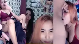 Moza Suruh Sahabatnya Jilati Vagina Basahnya