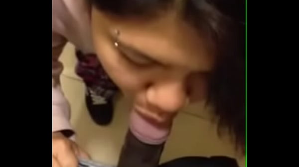 Desi Cewek Ngen*tot Enak Banget
