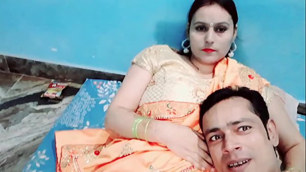 Desi Cewek Digebukin Sambil Puja-puji Cinta