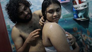 Cewek India Lagi Mandi, Adik Tiri, Bikin Panas Bercinta Basah.