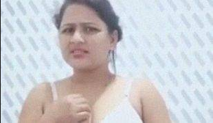 Ibu India Selingkuh, Pamer Video Bugil Hot Di Mms
