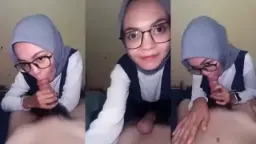 Mutia Buka Hijab, Nikmatin Kontol Pacar Sampe Basah.
