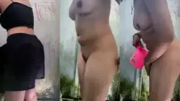 Ngeliatin Cewek Ganti Baju Di Kolam Renang, Bikin Mendingan 5
