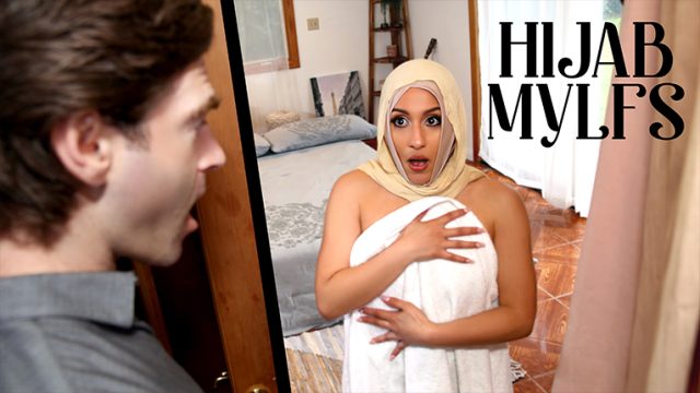 Ternyata Ini Satu-satunya Cara Biar Tamu Puas, Pakai Hijab Yang Bikin Ngilu.