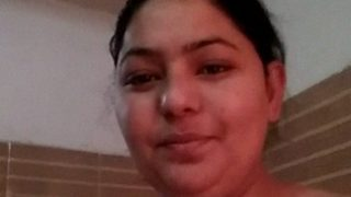 Video Bokep India Tante Bugil