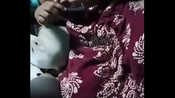 Desi Istri Digilir Sama Dua Kontol, Nonton Sambil Ngocok