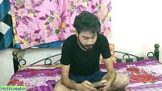 Desi Bocah Kuliah Ngentot Panas Sama Cewek Tamil Seksi Di Hotel! Ngentot Hindi Keras