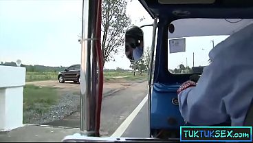 Ibu-ibu Thailand Di Jalan Digoda Dan Dibawa Muter-muter Buat Main-main.