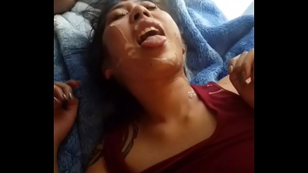 “orgasme Asia Diguyur Air Mani Besar Dari Kontol Hitam Besar”