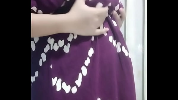 Bu Guru Berhijab Pamer Alat Kelamin Basah