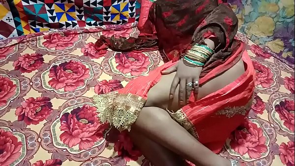 सास को बिस्तर पर पटक कर चोद डाला, रोती रही मगर मजा आया