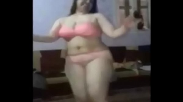 Tarian Arab Baru Yang Bikin Darah Mendidih, Goyangannya Bikin Pengen Lihat Terus.