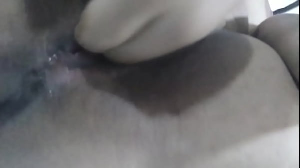 Ibu Muslim Arab Muncratin Memek Sambil Live Webcam Pake Niqab, Hot Banget Sange Abis