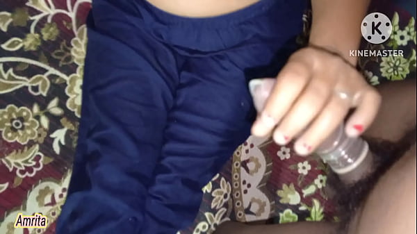 Kakak Tiri Dan Adik Tiri Ngentot Di Kamar Mandi Sambil Basah Kuyup.