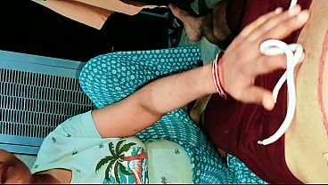 Desi Bhabhi Ngentot Memek Sempt, Suara Erangan Orgasme Jelas Bahasa Hindi – Bhabhi Loncat-loncat Di Kontol Gede