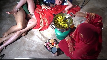 Xxx Bokep India Mamah Tiri Desi Ngentot Di Dapur Omongan Kotor Hindi, Enak Banget