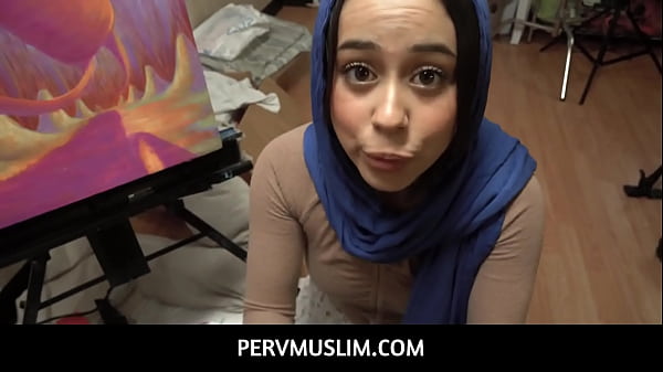 Pervmuslim – Adik Tiri Arab Dania Vegax Yang Polos Bikin Kakaknya Tegang Sange Berat
