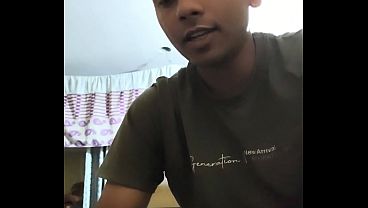 Intro Video Cowok India Sendirian, Panas Banget Bikin Greget