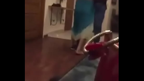 Tarian Telanjang Di Hotel, Goyang Lagu Hindi Bikin Makin Panas