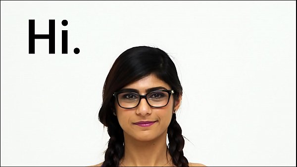 Mia Khalifa – Ajak Lo Liat Detail Dekat Tubuh Arab Gue Yang Bikin Ngaceng