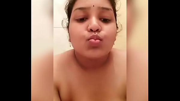 Desi Cewek Mms, Goyangin Tuh Badan Bikin Ngilu!